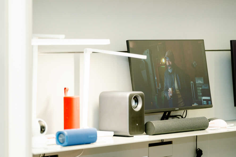 Xiaomi mở cửa hàng đầu tiên tại Việt Nam, tung loạt ưu đãi sốc dịp khai trương- Ảnh 6.