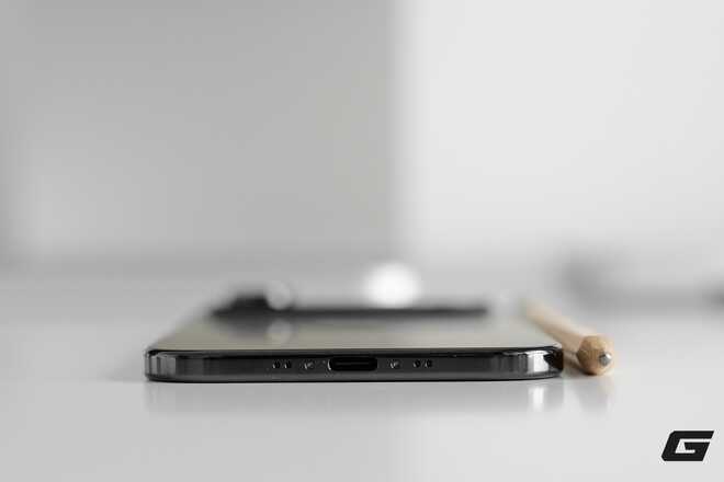 5 smartphone mỏng nhất thế giới ra mắt trong năm nay: Có cả điện thoại giá chỉ hơn 5 triệu đồng- Ảnh 2. 5 smartphone mỏng nhất thế giới ra mắt trong năm nay: Có cả điện thoại giá chỉ hơn 5 triệu đồng- Ảnh 2.