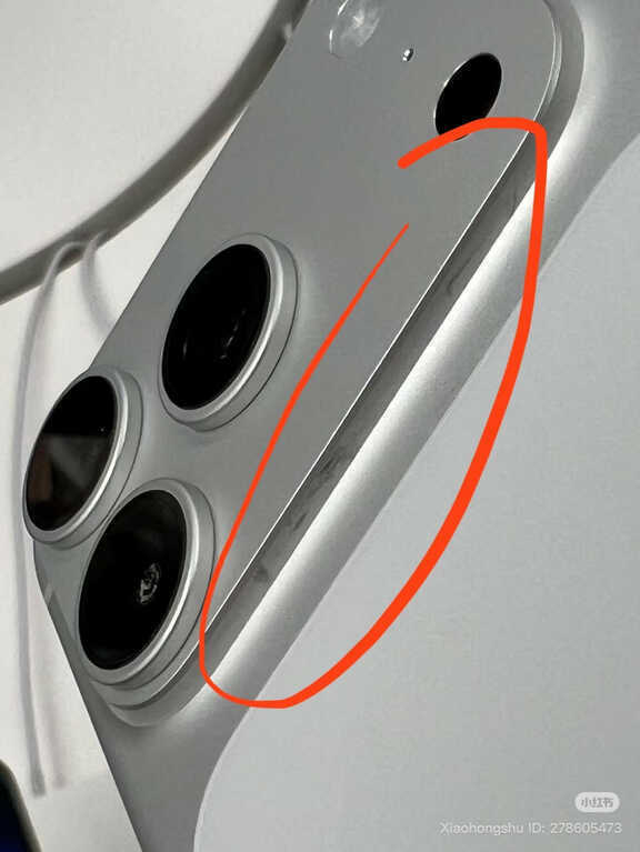 iPhone 17 Pro và iPhone Air vừa lên kệ đã bị chê dễ trầy xước