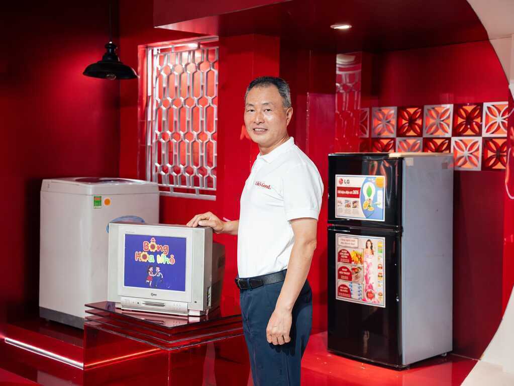 LG Việt Nam Nâng tầm cuộc sống thông minh và tiện nghi cho người Việt- Ảnh 3. LG Việt Nam Nâng tầm cuộc sống thông minh và tiện nghi cho người Việt- Ảnh 3.