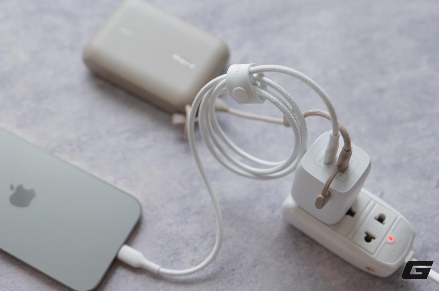Trên tay bộ 3 Belkin BoostCharge đón mùa iPhone mới: cáp bền, sạc gọn và pin dự phòng có màn hình tiện lợi- Ảnh 7. Trên tay bộ 3 Belkin BoostCharge đón mùa iPhone mới: cáp bền, sạc gọn và pin dự phòng có màn hình tiện lợi- Ảnh 7.