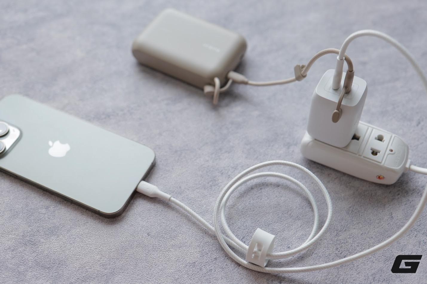 Trên tay bộ 3 Belkin BoostCharge đón mùa iPhone mới: cáp bền, sạc gọn và pin dự phòng có màn hình tiện lợi- Ảnh 8. Trên tay bộ 3 Belkin BoostCharge đón mùa iPhone mới: cáp bền, sạc gọn và pin dự phòng có màn hình tiện lợi- Ảnh 8.