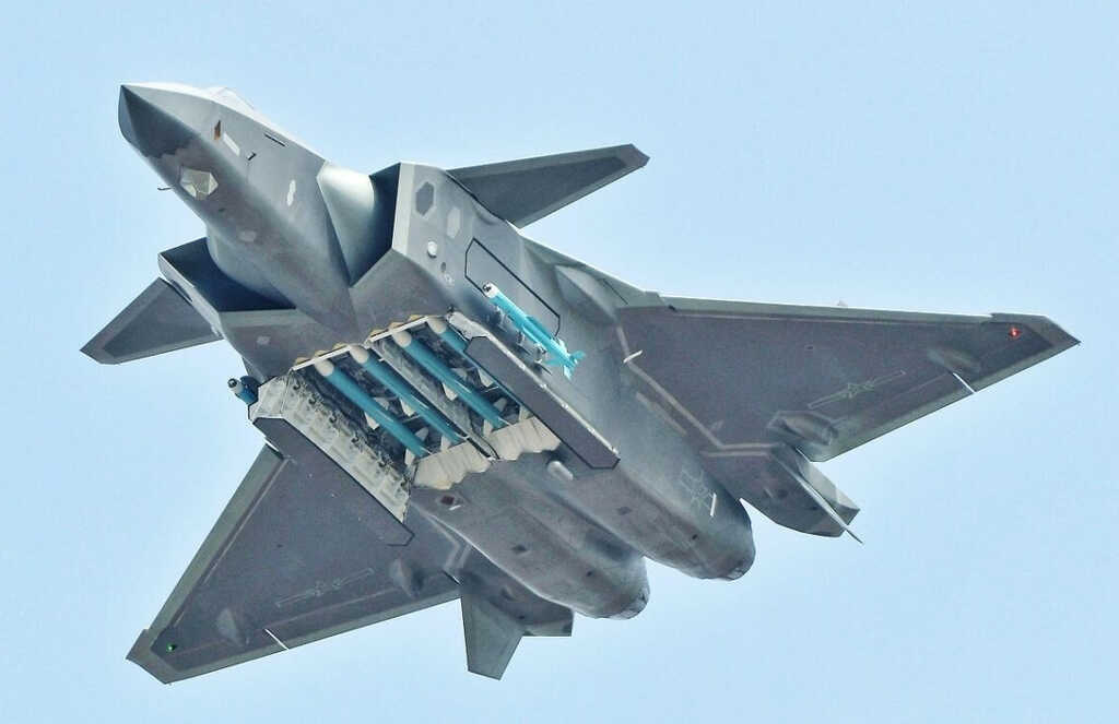 Tên lửa AGM-183A ARRW tầm bắn 1.600km, tốc độ Mach 5, công nghệ hypersonic, ‘đánh bại mọi hệ thống phòng thủ’