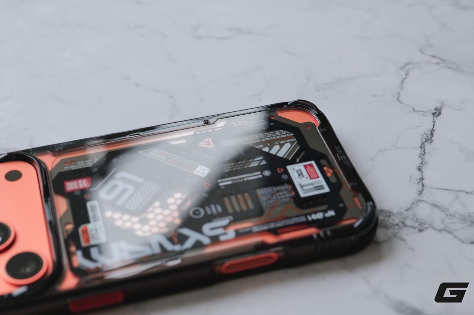 Trên tay nhanh bộ ốp lưng Skinarma: Ba phong cách streetwear để “lên đồ” cho iPhone 17- Ảnh 12. Trên tay nhanh bộ ốp lưng Skinarma: Ba phong cách streetwear để “lên đồ” cho iPhone 17- Ảnh 12.