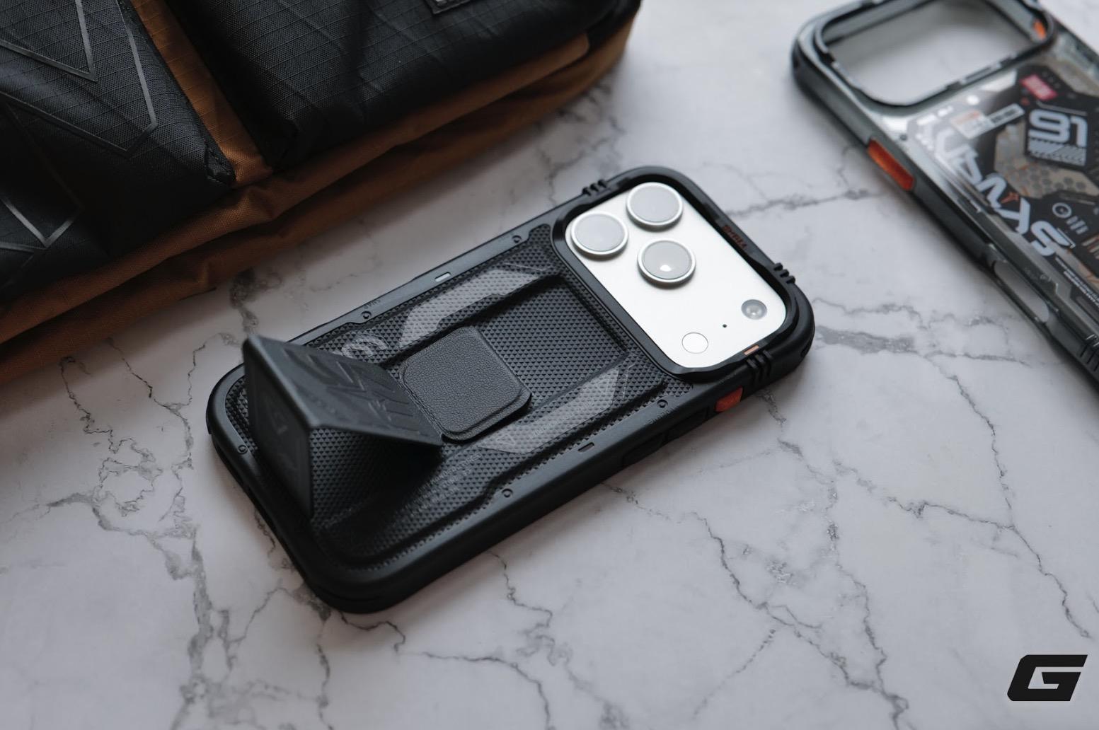 Trên tay nhanh bộ ốp lưng Skinarma: Ba phong cách streetwear để “lên đồ” cho iPhone 17- Ảnh 9. Trên tay nhanh bộ ốp lưng Skinarma: Ba phong cách streetwear để “lên đồ” cho iPhone 17- Ảnh 9.