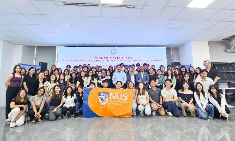Đại học Quốc gia Singapore bắt tay hợp tác cùng CT group