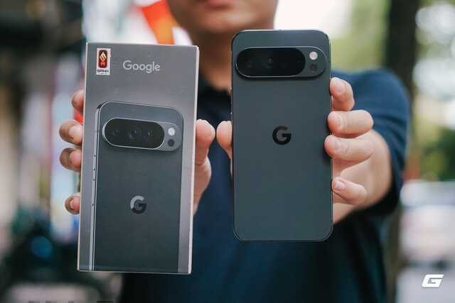 Trên tay Pixel 10 Pro XL: "Bình cũ rượu mới" nhưng có nâng cấp camera cực ngon, giá gần 40 triệu liệu có đáng mua?- Ảnh 1. Trên tay Pixel 10 Pro XL: "Bình cũ rượu mới" nhưng có nâng cấp camera cực ngon, giá gần 40 triệu liệu có đáng mua?- Ảnh 1.