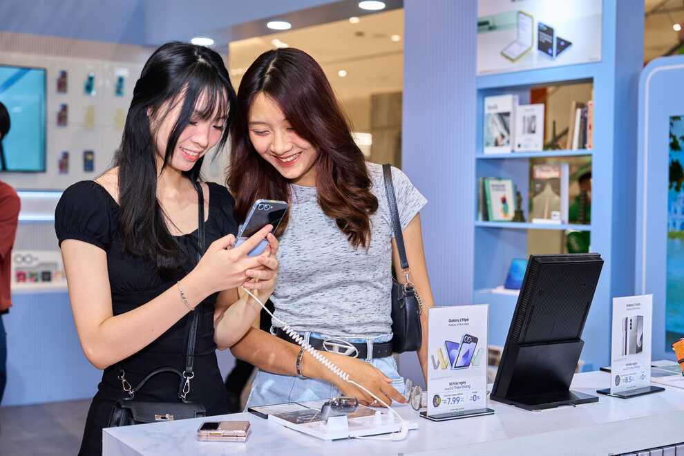 Những câu chuyện bình dị từ chuỗi phim Voices of Galaxy của Samsung - 2