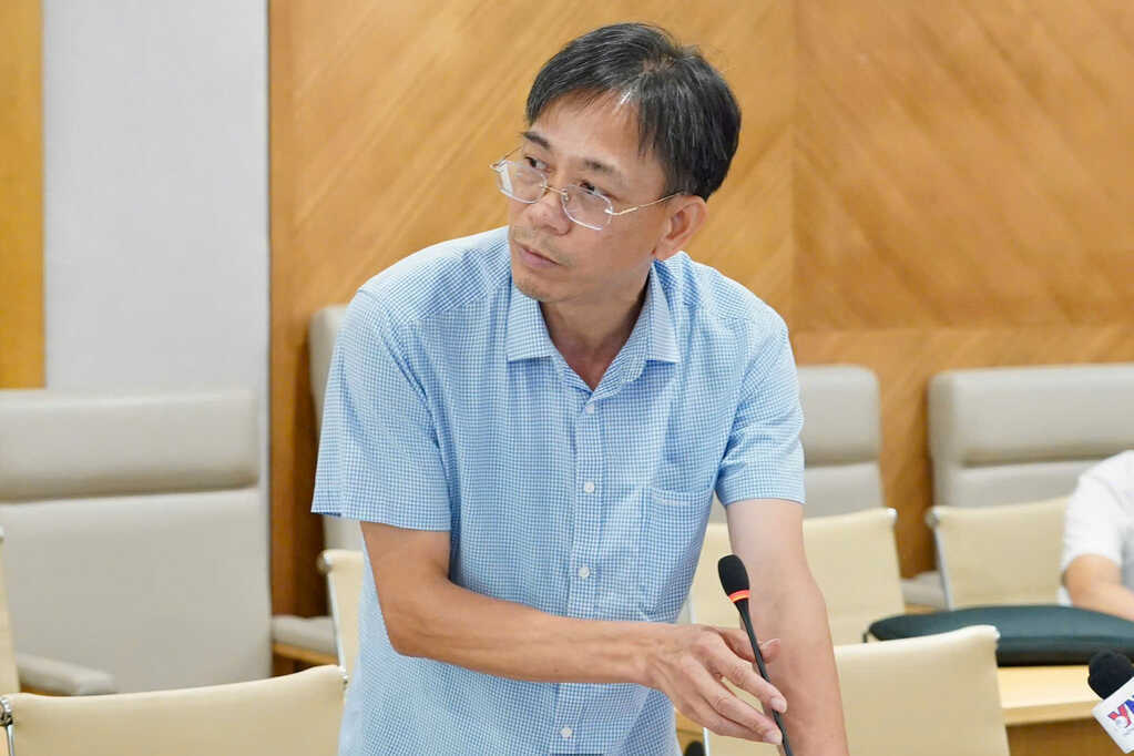Đã có CSDL dân cư, người dân vẫn bị bắt khai giấy khi đến làm thủ tục hành chính