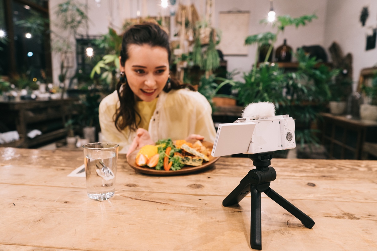 Đâu là giải pháp livestream toàn diện cho nhà bán hàng và doanh nghiệp?