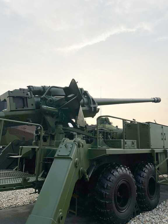 Pháo tự hành bắn xa gần 30km của QĐND Việt Nam lộ diện ở sự kiện quy tụ 4 triệu người có gì đặc biệt?- Ảnh 4. Pháo tự hành bắn xa gần 30km của QĐND Việt Nam lộ diện ở sự kiện quy tụ 4 triệu người có gì đặc biệt?- Ảnh 4.