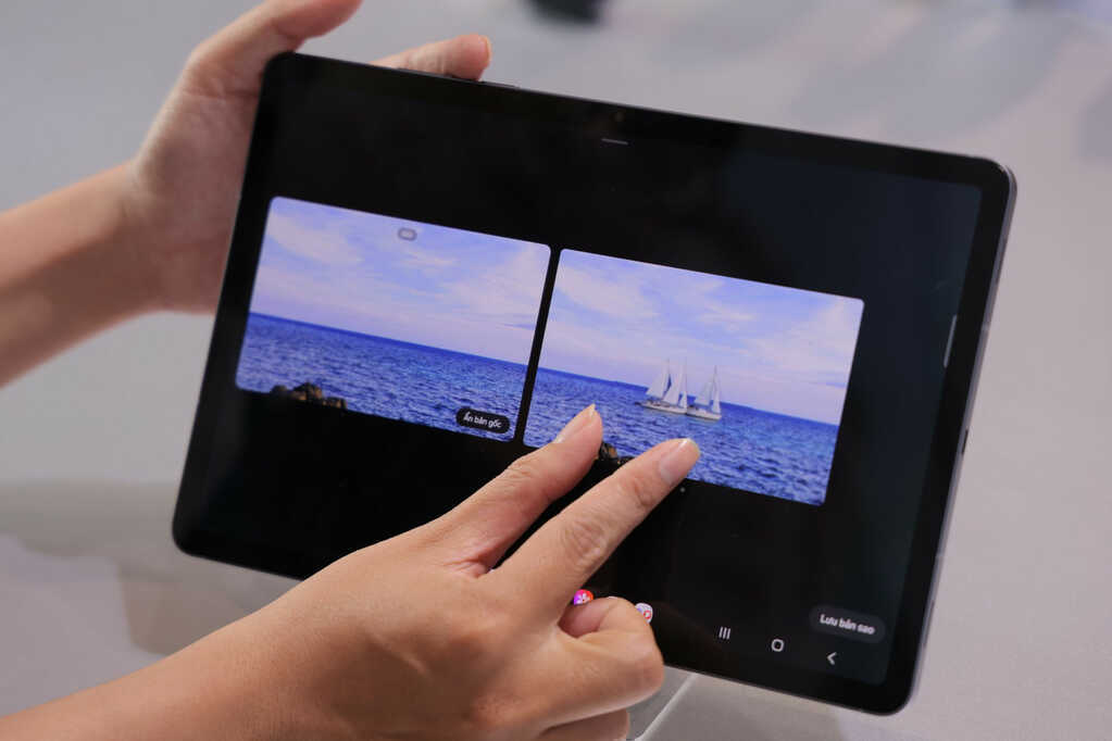 4 (1 ) Galaxy Tab S11 .jpg