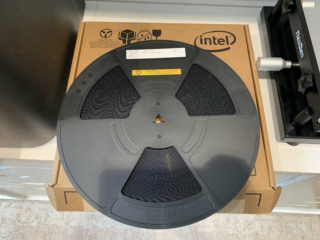256.000 chip Intel sắp được phát miễn phí, nhưng không phải ai cũng dùng được- Ảnh 2. 256.000 chip Intel sắp được phát miễn phí, nhưng không phải ai cũng dùng được- Ảnh 2.