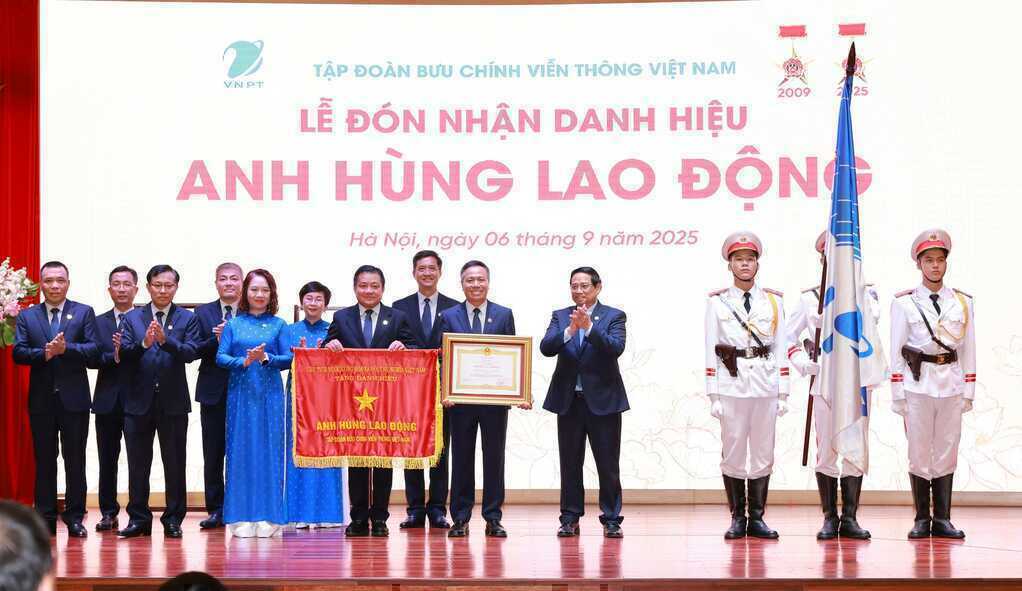 VNPT đón nhận danh hiệu anh hùng lao động: Dấu ấn đổi mới – tiên phong - sáng tạo