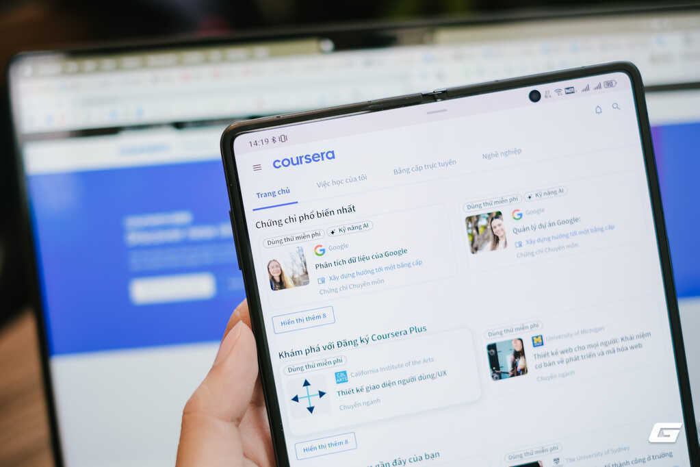Coursera giảm 60% học phí tại Việt Nam