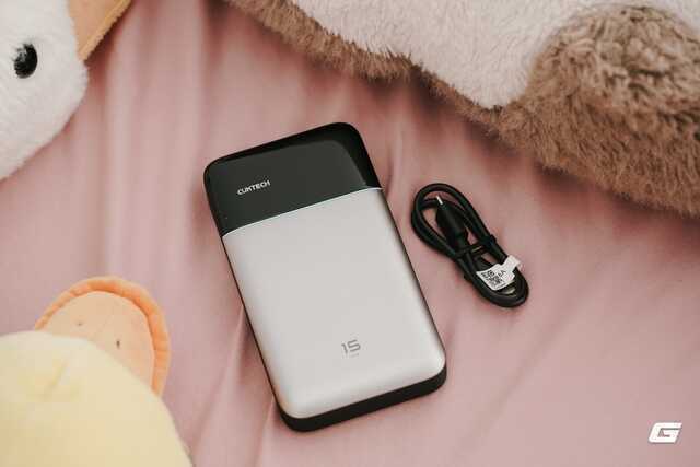 Trên tay "đồ chơi" mới của Xiaomi: Pin dự phòng Cuktech 15 Air, công nghệ silicon-carbon giờ có ở khắp mọi nơi!- Ảnh 2. Trên tay "đồ chơi" mới của Xiaomi: Pin dự phòng Cuktech 15 Air, công nghệ silicon-carbon giờ có ở khắp mọi nơi!- Ảnh 2.