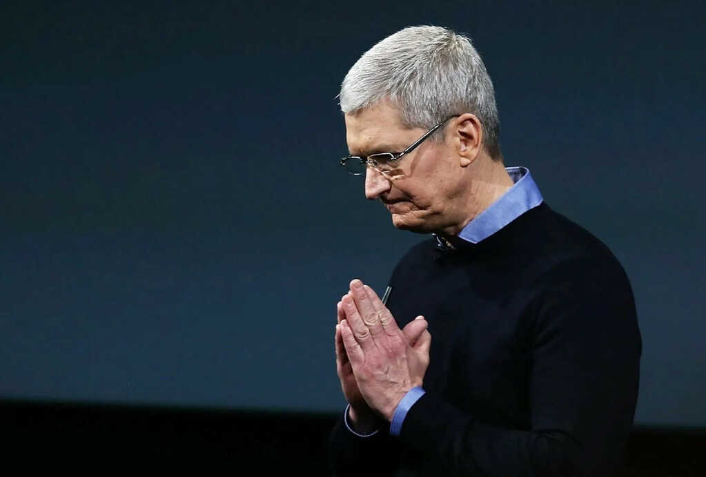 Tim Cook   Apple.jpg