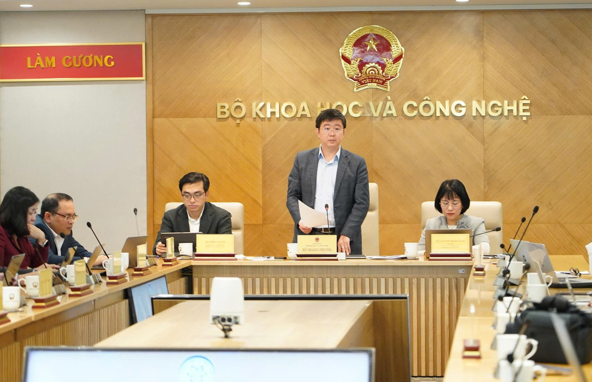 Từng bước đặt nền móng làm chủ công nghệ bán dẫn