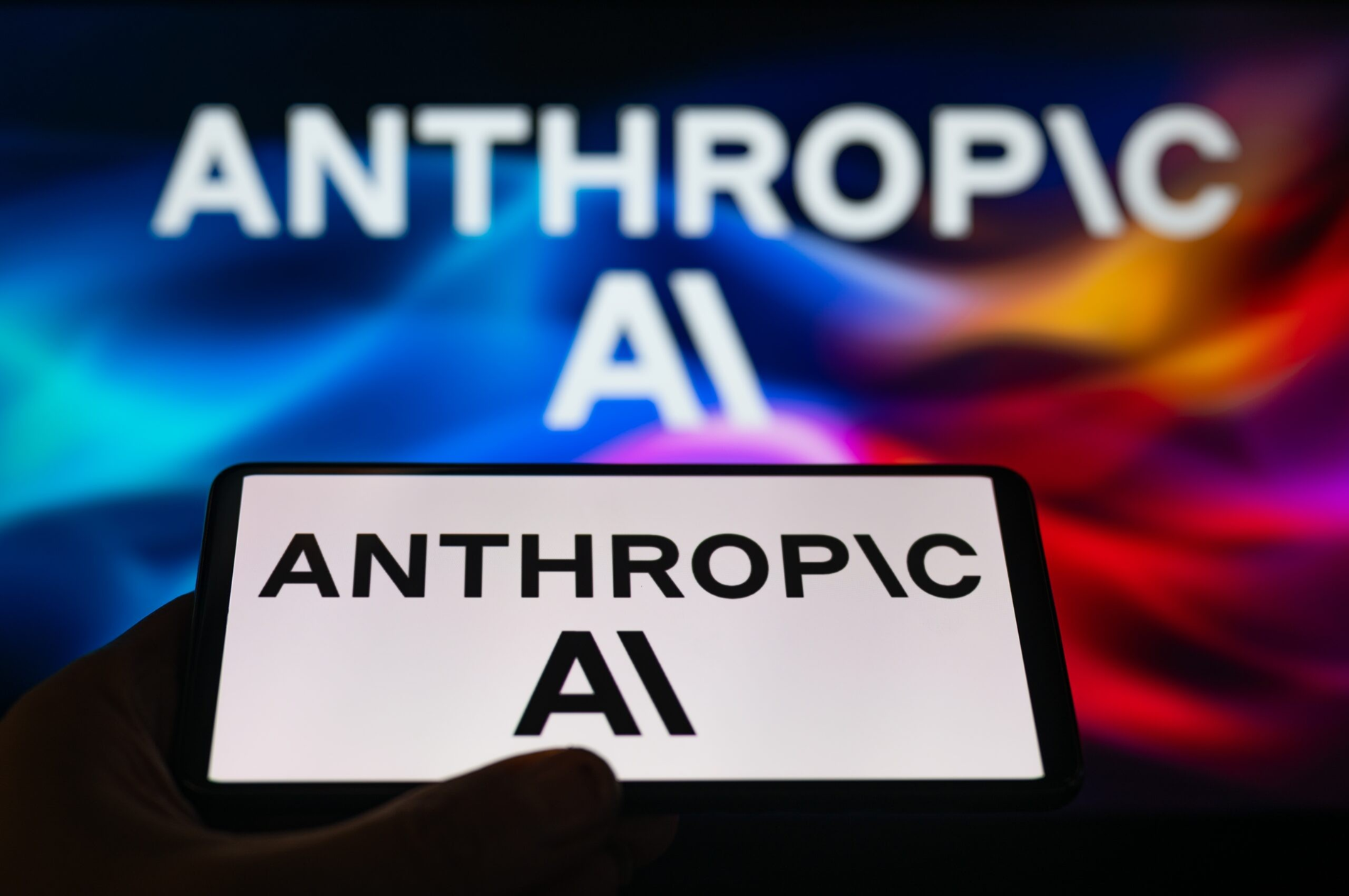 Sếp Anthropic: Đã hai tháng qua tôi không viết dòng code nào