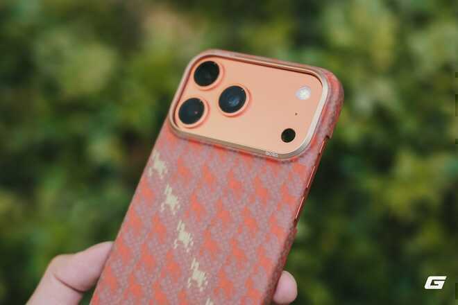 Mỏng, nhẹ và đắt: Mẫu ốp lưng chào năm mới 2026 cho người dùng iPhone 17 Pro Max