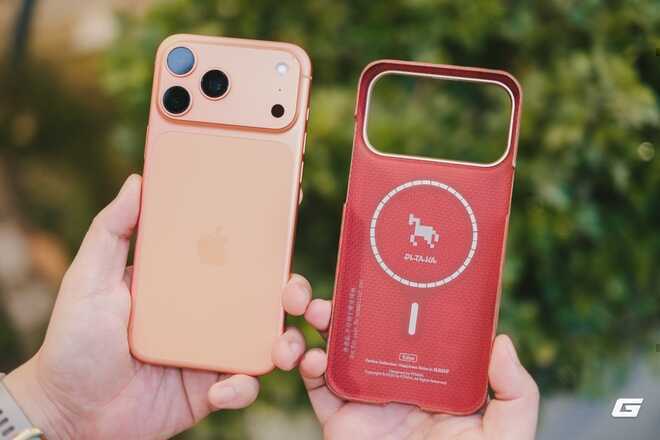 Mỏng, nhẹ và đắt: Mẫu ốp lưng chào năm mới 2026 cho người dùng iPhone 17 Pro Max