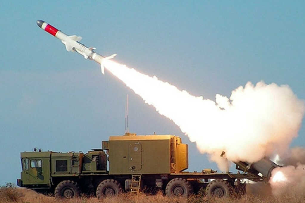 Tên lửa BAL 'khóa' mục tiêu cách 450km, đánh bại mọi mối đe dọa, NATO toát mồ hôi lạnh