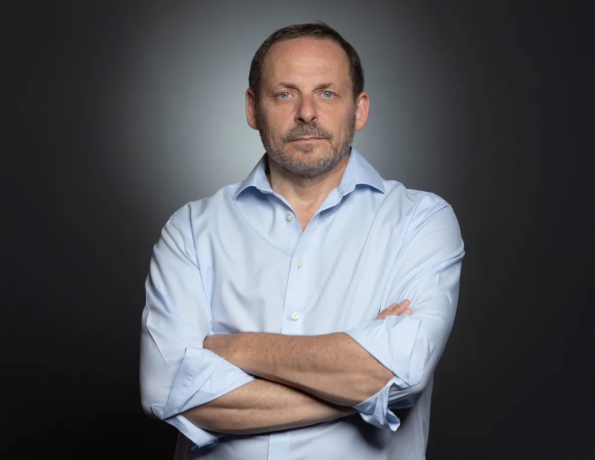 Tỷ phú công nghệ từ bỏ quốc tịch Nga