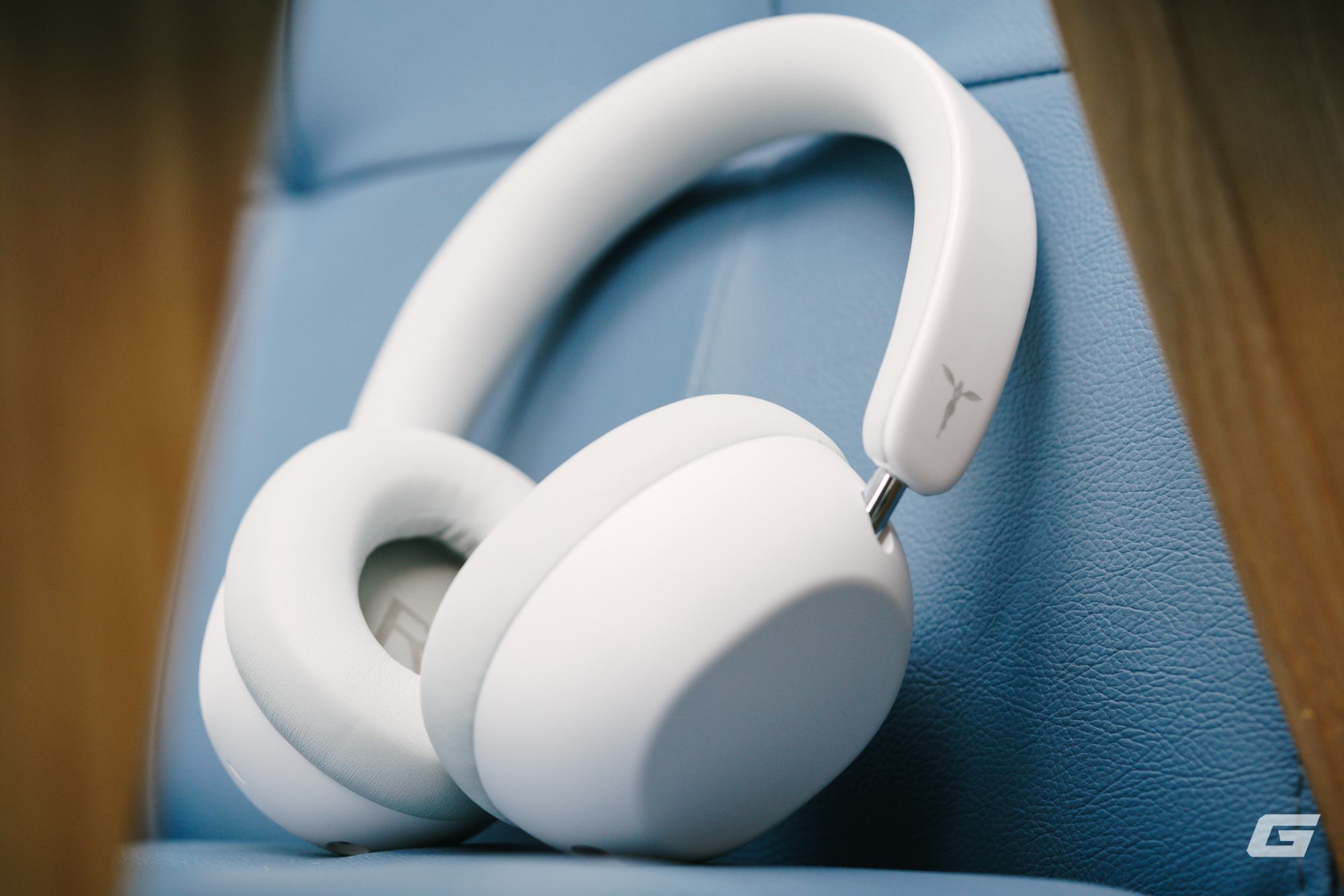 Đánh giá tai nghe chụp đầu không dây Tanchjim RITA: "Chú cừu đen" của một hãng chuyên làm tai nghe In-ear