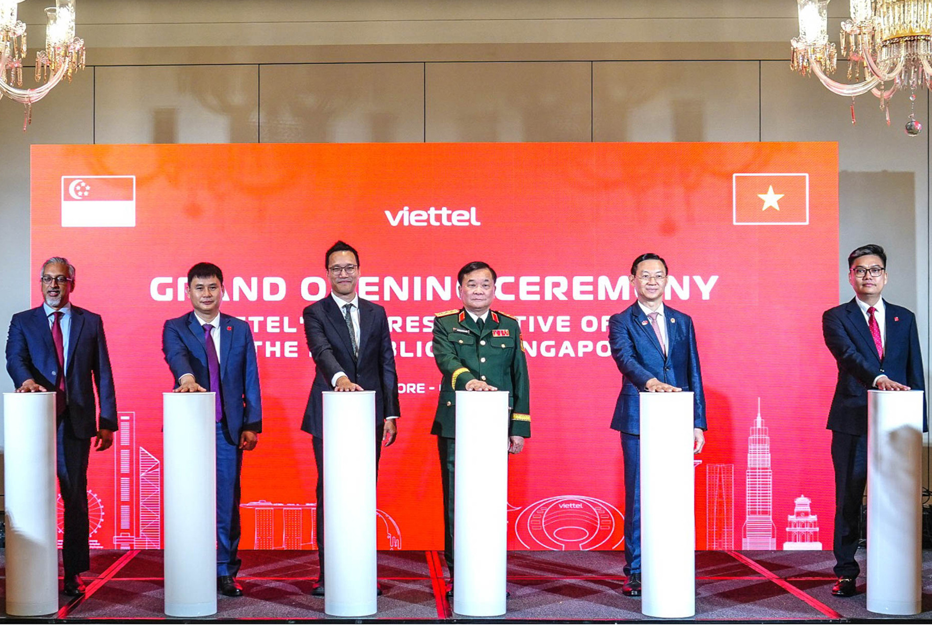 Viettel khai trương văn phòng đại diện tại Singapore