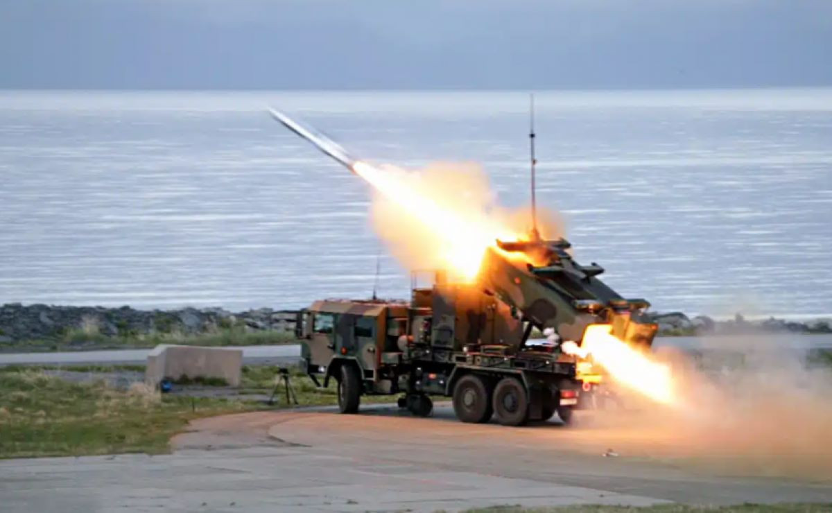 Tên lửa NSM 1.jpg