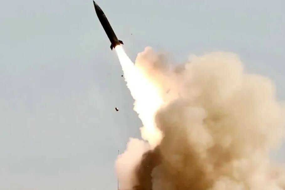 Tên lửa PrSM Mỹ tầm bắn 500km thực chiến 'chính xác tuyệt đối', đánh bại mọi mục tiêu từ xa