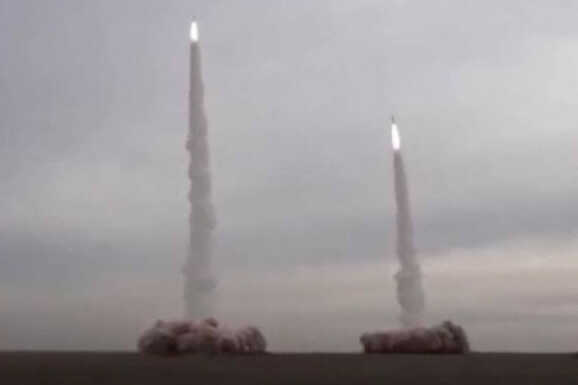 Tên lửa Cheongung-II thực chiến tại UAE đánh chặn 96% tên lửa Iran, thay đổi cục diện Trung Đông