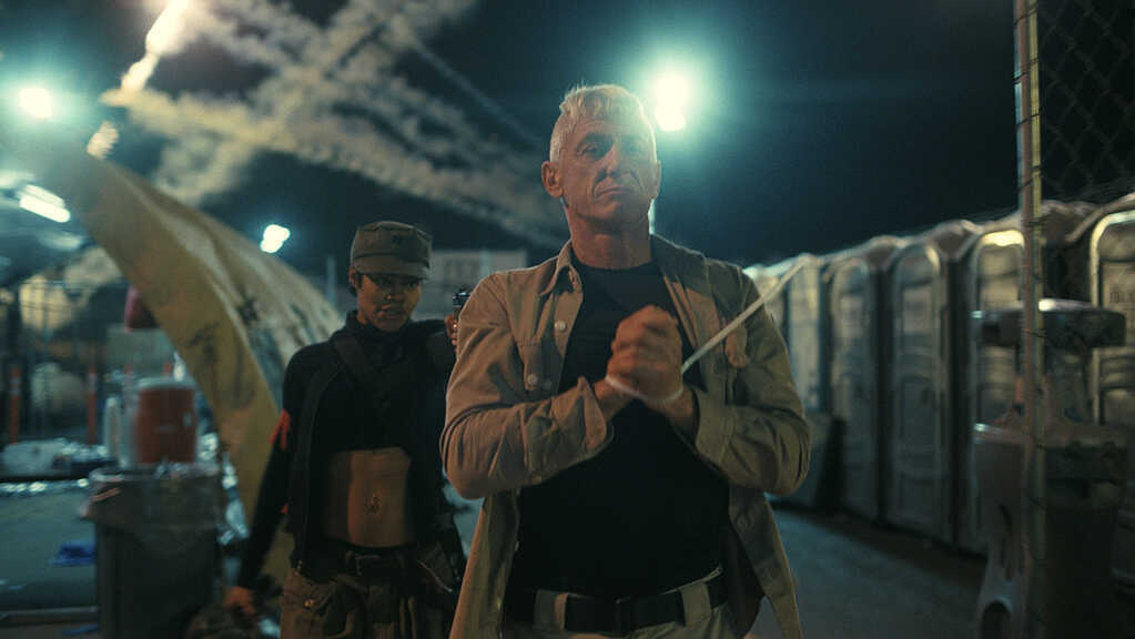 Oscar 2026: Phim của Leonardo DiCaprio thắng lớn, Timothée Chalamet không thể chạm tay đến tượng vàng- Ảnh 20. Oscar 2026: Phim của Leonardo DiCaprio thắng lớn, Timothée Chalamet không thể chạm tay đến tượng vàng- Ảnh 20.