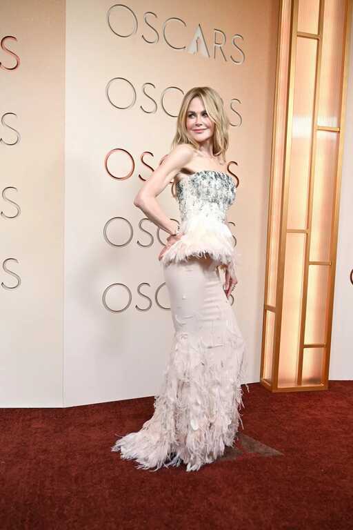 Oscar 2026: Phim của Leonardo DiCaprio thắng lớn, Timothée Chalamet không thể chạm tay đến tượng vàng- Ảnh 35. Oscar 2026: Phim của Leonardo DiCaprio thắng lớn, Timothée Chalamet không thể chạm tay đến tượng vàng- Ảnh 35.