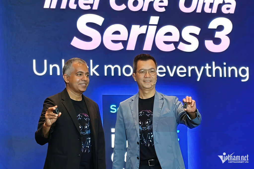 W-Intel coreultra.jpg