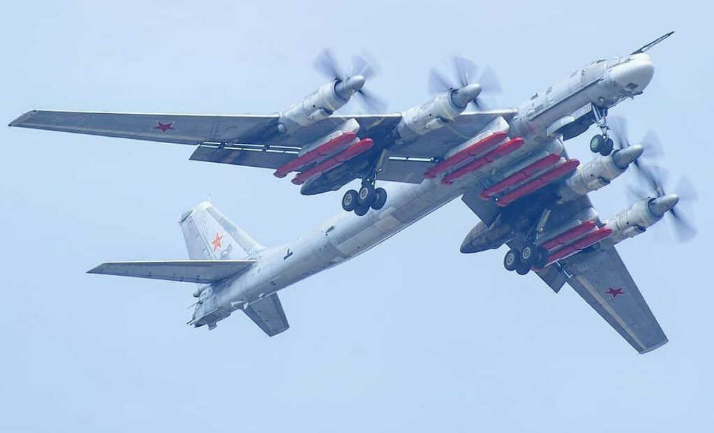 Tên lửa KH 101 Nga 1.jpg