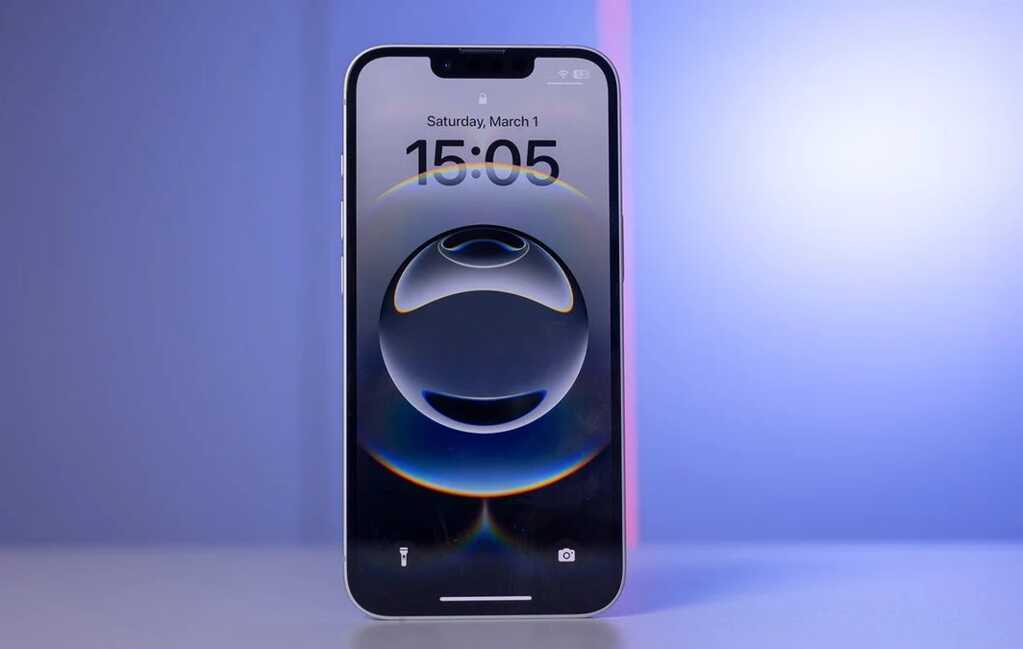 Apple iPhone 16e.png