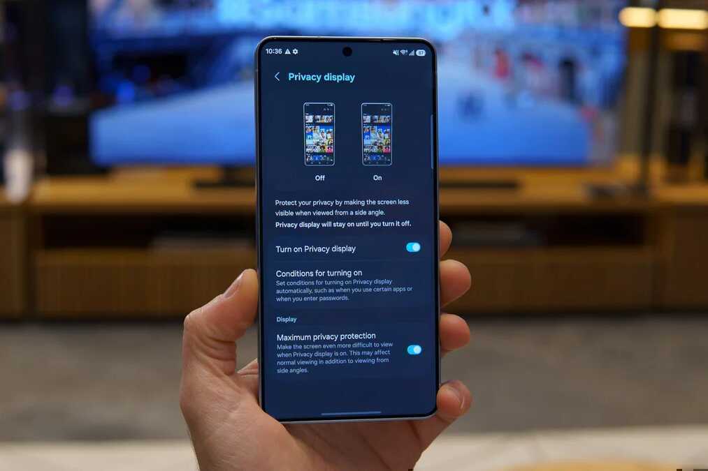 Samsung nói gì về tranh cãi màn hình Galaxy S26 Ultra?