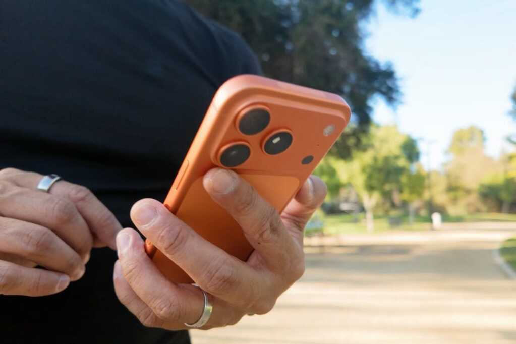 Giá iPhone 18 Pro hé lộ: 