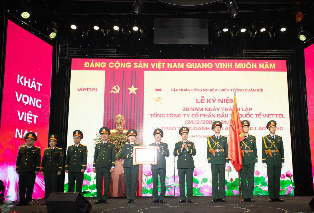 Viettel chuyển từ mô hình “đầu tư ra nước ngoài” sang chiến lược kinh doanh toàn cầu