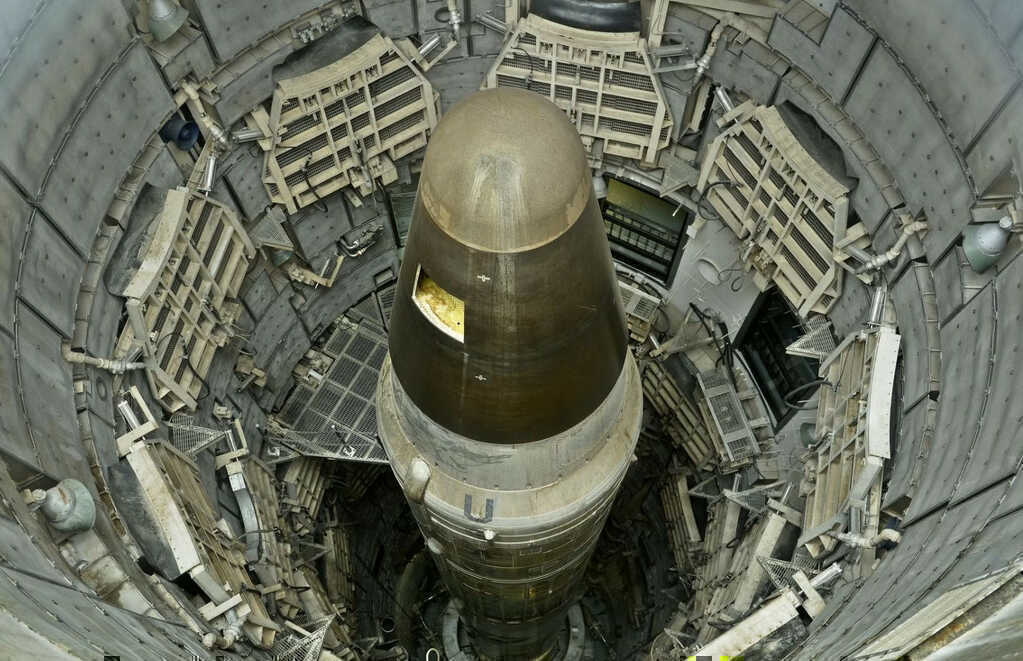 Tên lửa Titan II tốc độ Mach 25, tầm bắn 15.000km, đầu đạn 9 megaton, ICBM mạnh nhất Mỹ
