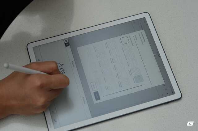 Đánh giá chi tiết Kindle Scribe 2025: Mẫu máy đọc sách có màn hình lớn nhất của Amazon - Ảnh 5.