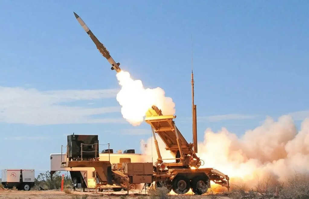 Tên lửa Patriot công nghệ ‘bắn qua vai’ 360 độ, ‘lá chắn thép’ đánh bại tên lửa siêu vượt âm của đối thủ