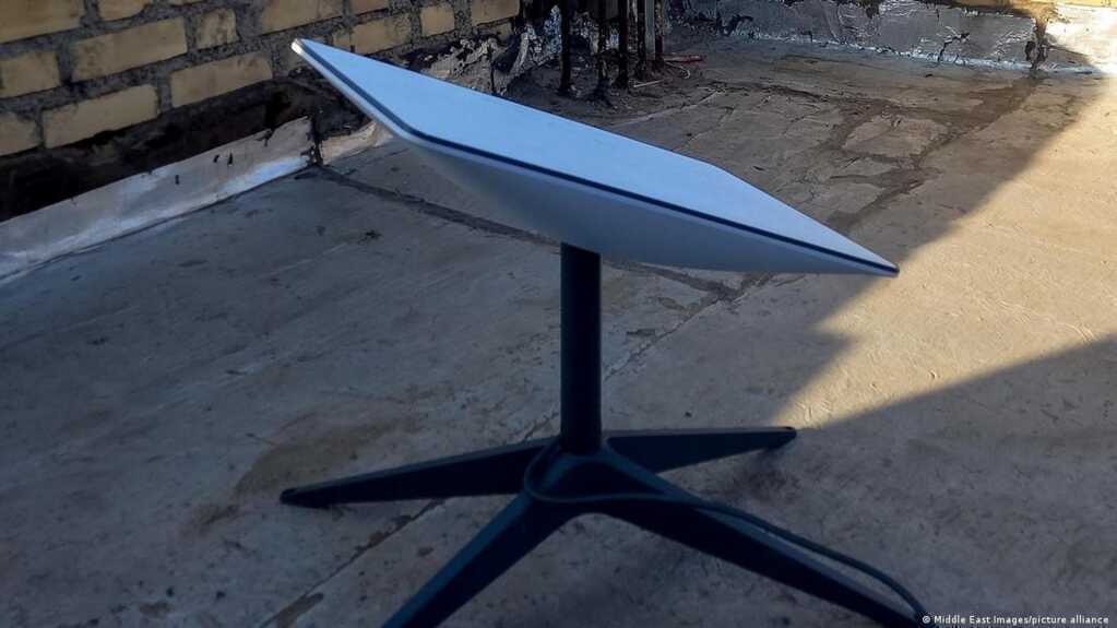 Đằng sau sự bành trướng của Starlink tại Nga, Ukraine và các vùng chiến sự