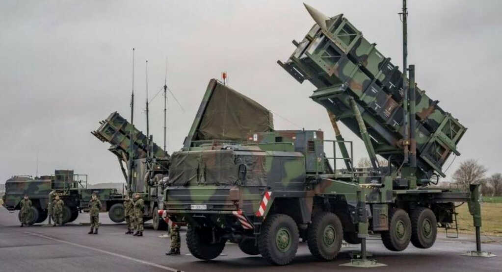 Tên lửa Iskander K Patriot tại Đức.jpg