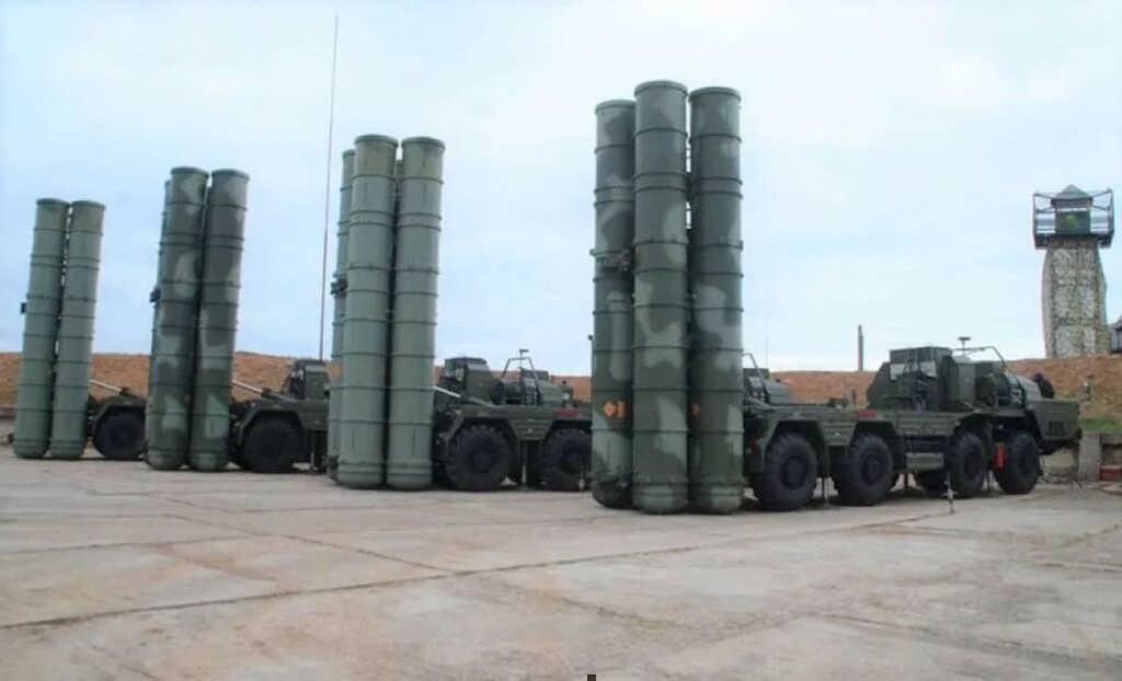 Tên lửa Nga S 500.jpg