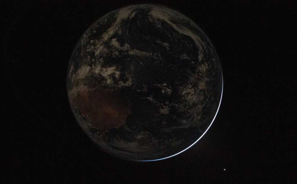 Artemis II ảnh trái đất 2.png