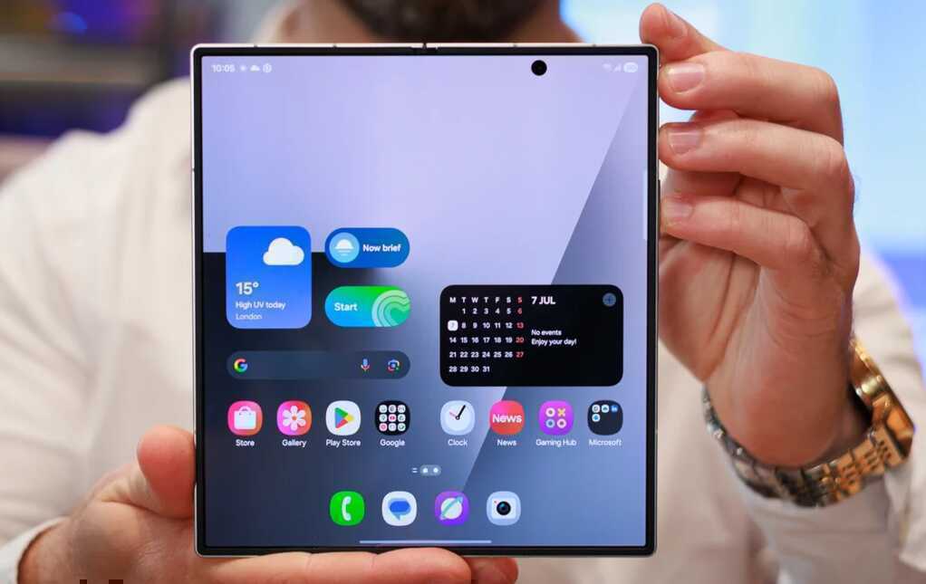 Galaxy Z Fold 8: rò rỉ thông tin cực 