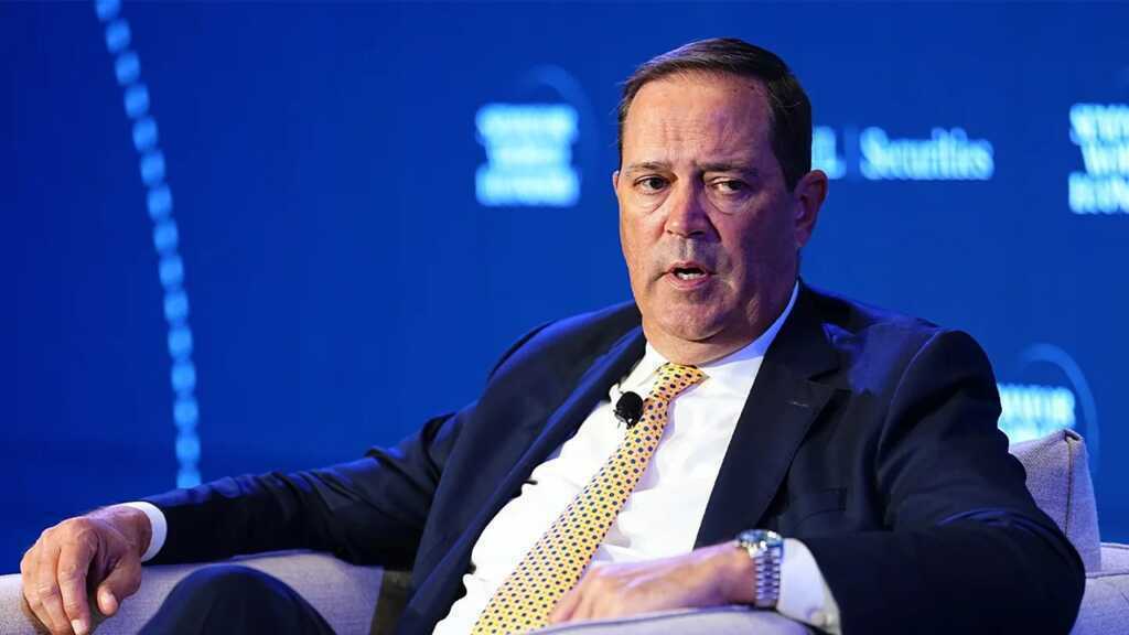 Sa thải hàng nghìn nhân sự bất chấp doanh thu kỷ lục, CEO Cisco nói gì?