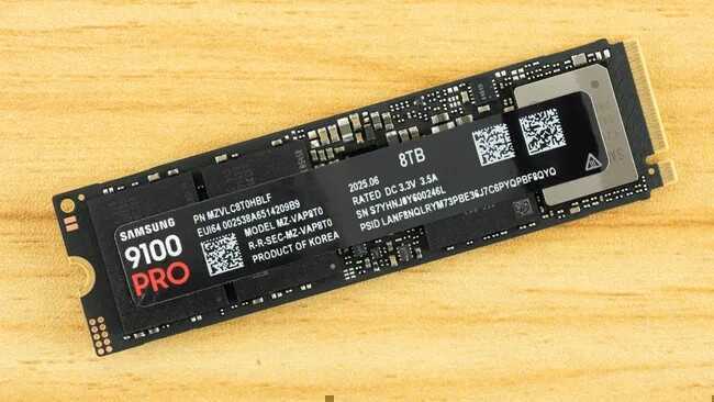 Một linh kiện Samsung tăng giá tới 300%, chạm mốc 91 triệu đồng